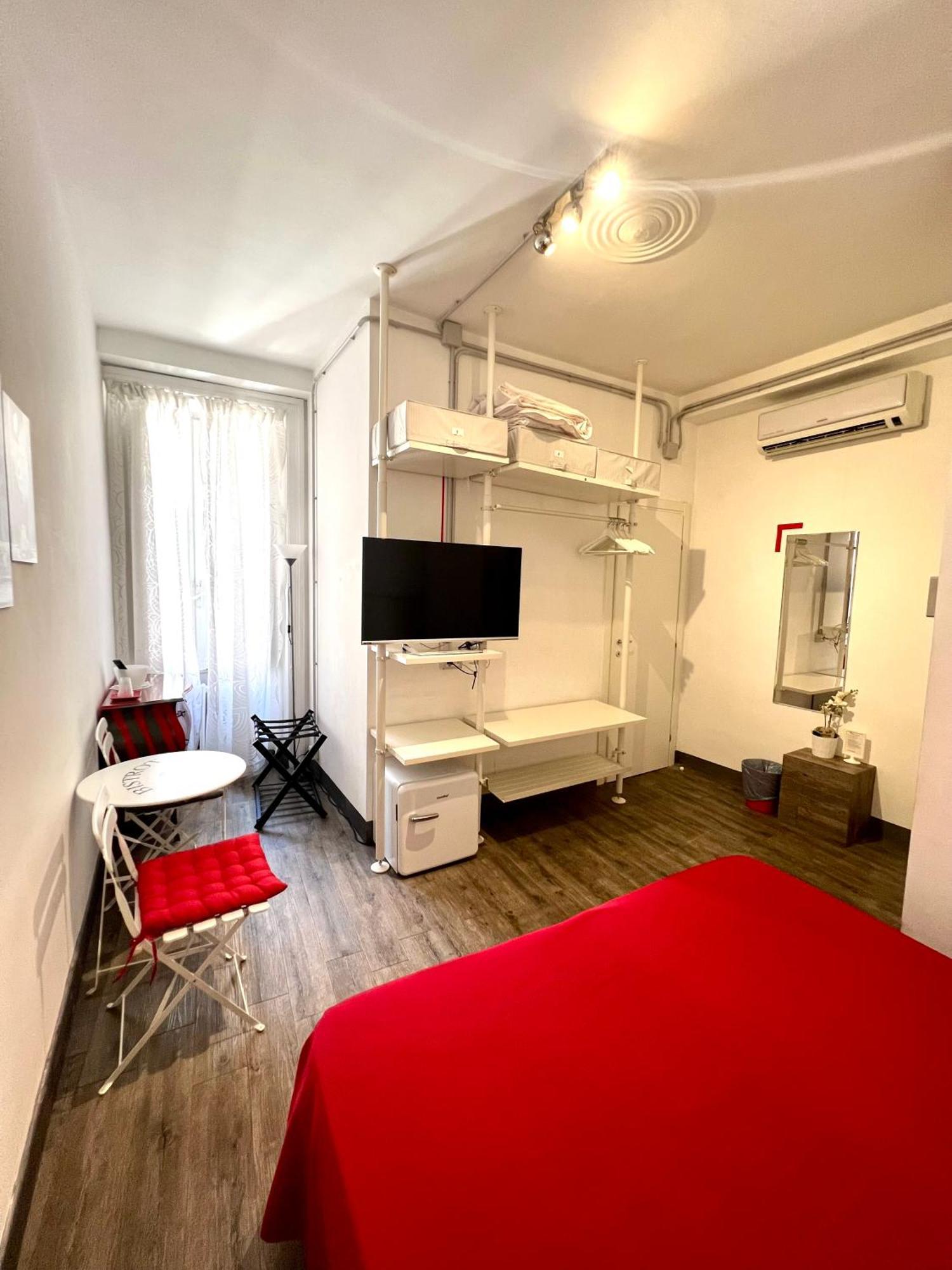 Relais Cola Di Rienzo Bed & Breakfast Rome Bagian luar foto