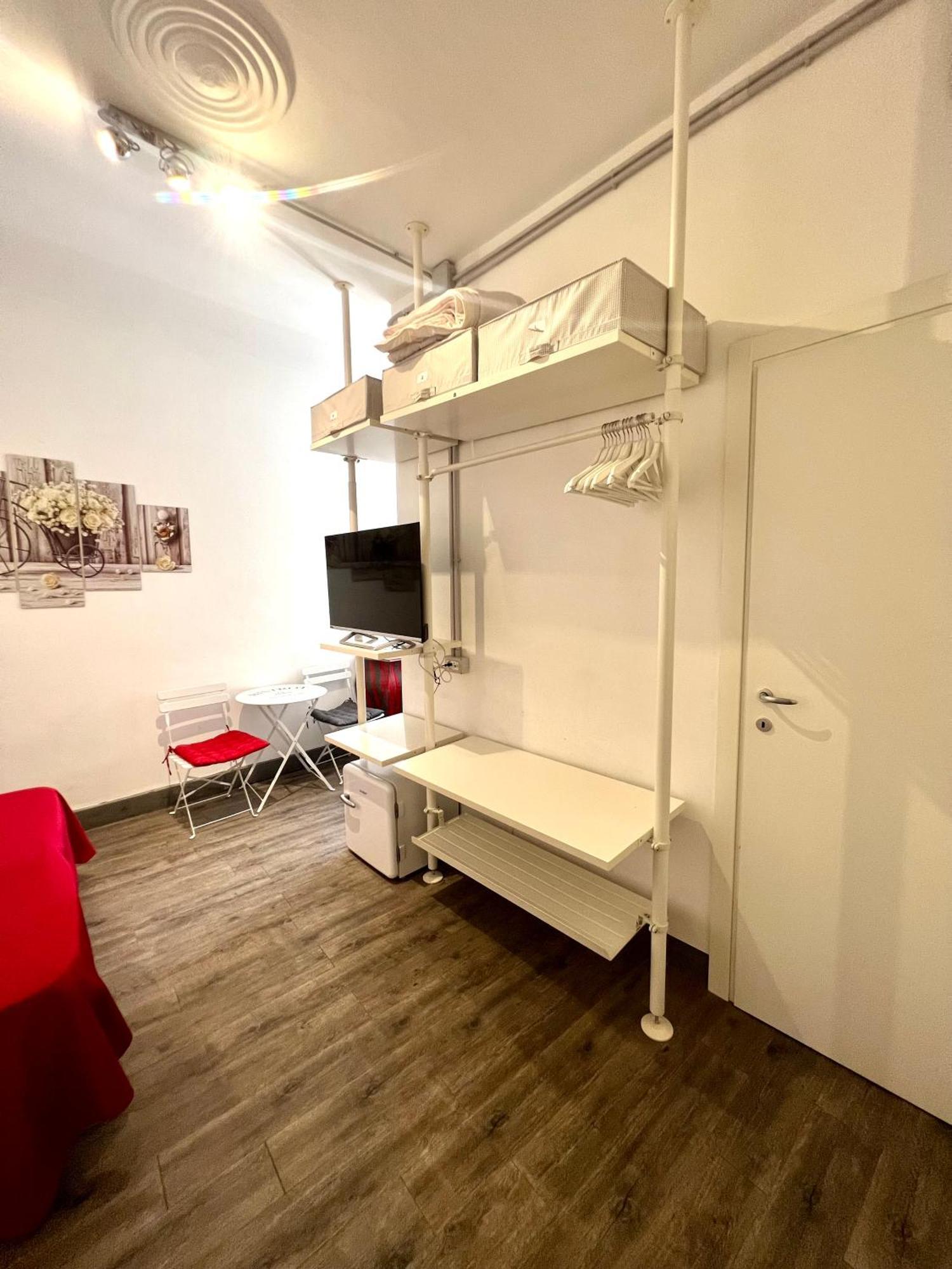 Relais Cola Di Rienzo Bed & Breakfast Rome Bagian luar foto