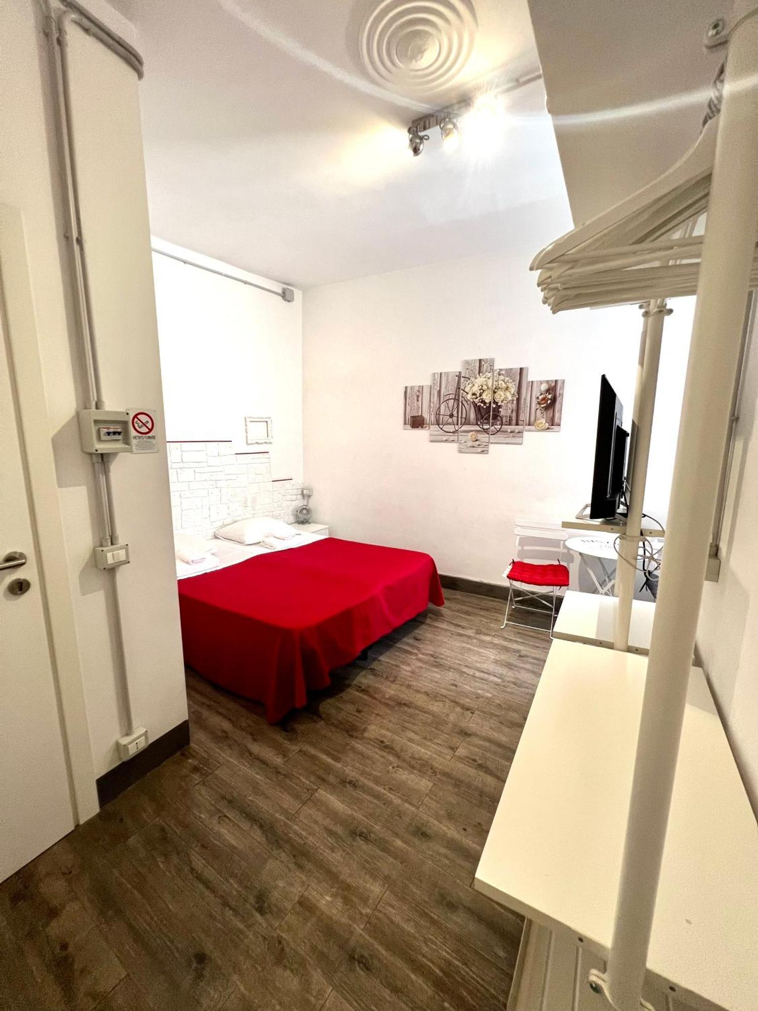 Relais Cola Di Rienzo Bed & Breakfast Rome Bagian luar foto