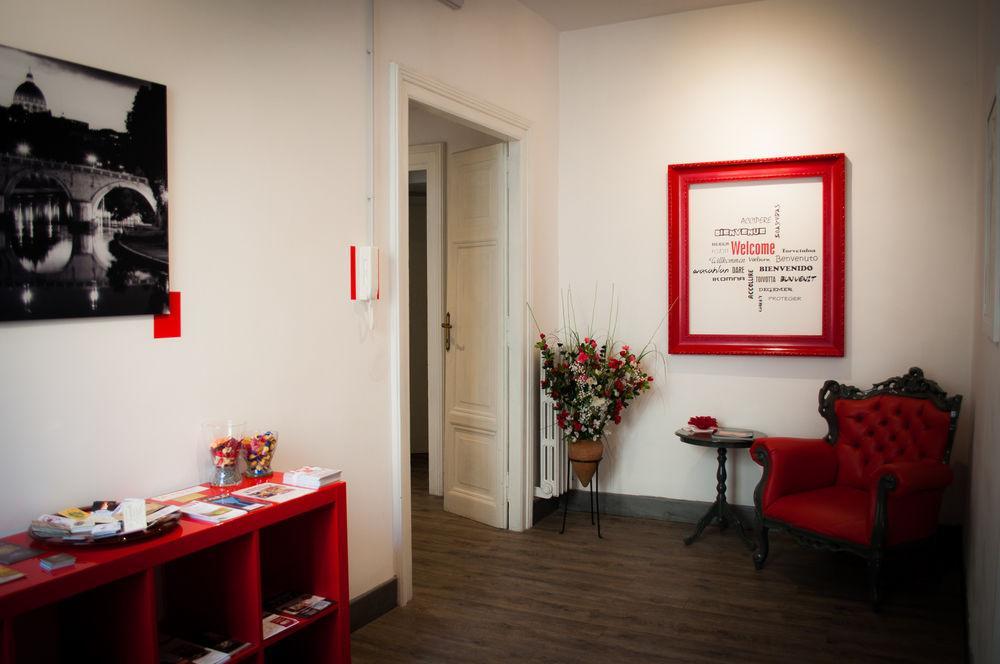 Relais Cola Di Rienzo Bed & Breakfast Rome Bagian luar foto