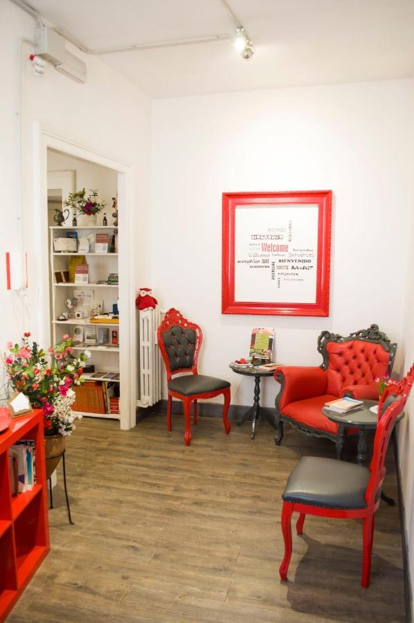 Relais Cola Di Rienzo Bed & Breakfast Rome Bagian luar foto