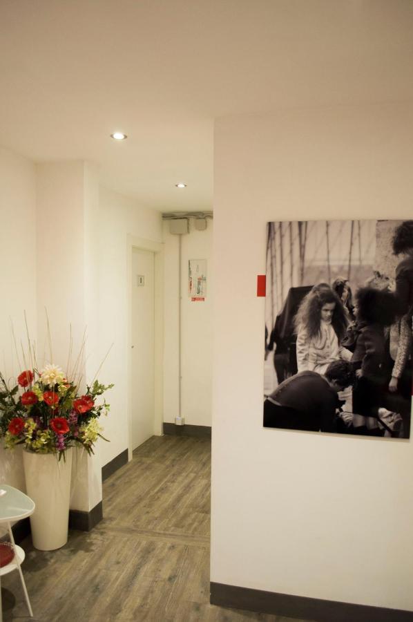 Relais Cola Di Rienzo Bed & Breakfast Rome Bagian luar foto