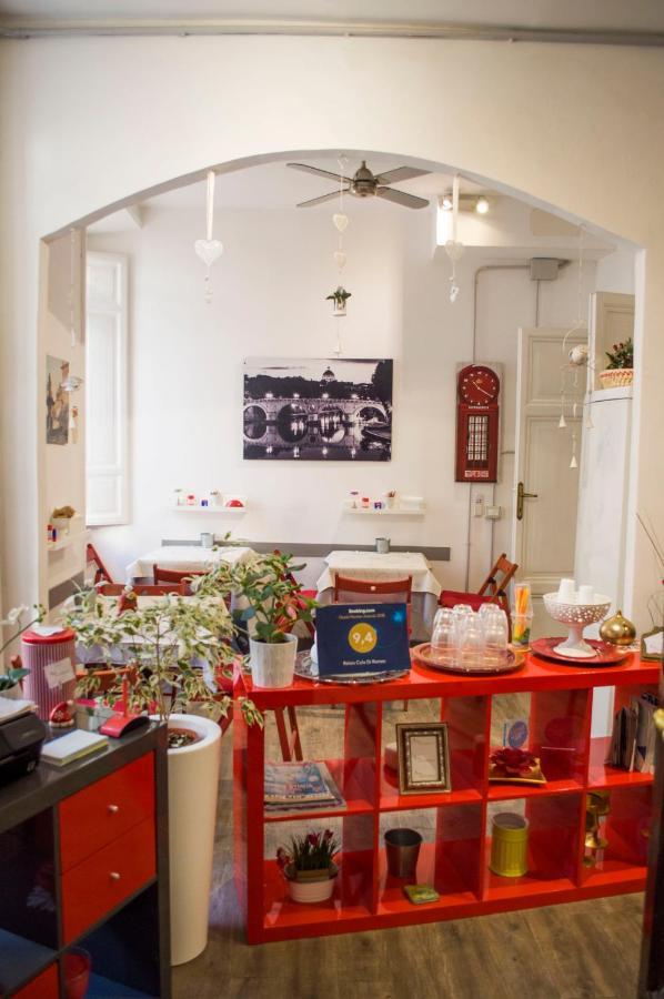 Relais Cola Di Rienzo Bed & Breakfast Rome Bagian luar foto