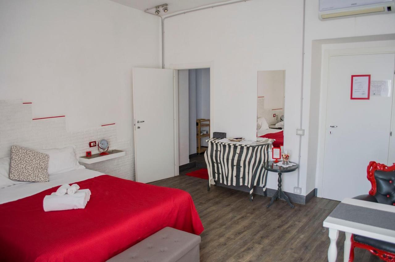 Relais Cola Di Rienzo Bed & Breakfast Rome Bagian luar foto