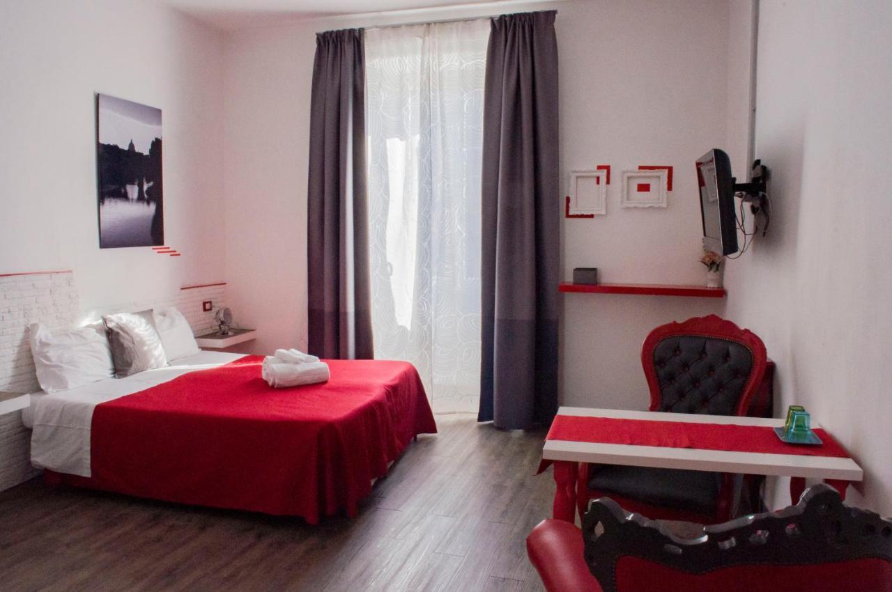 Relais Cola Di Rienzo Bed & Breakfast Rome Bagian luar foto