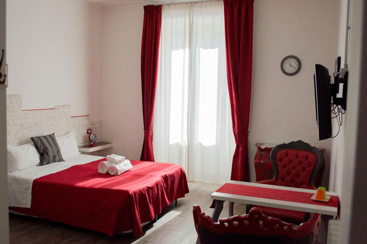Relais Cola Di Rienzo Bed & Breakfast Rome Bagian luar foto
